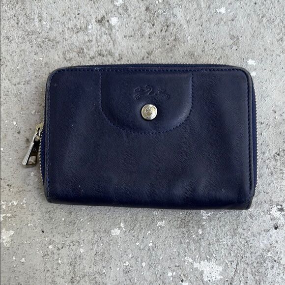 Longchamp Handbags - Longchamp wallet